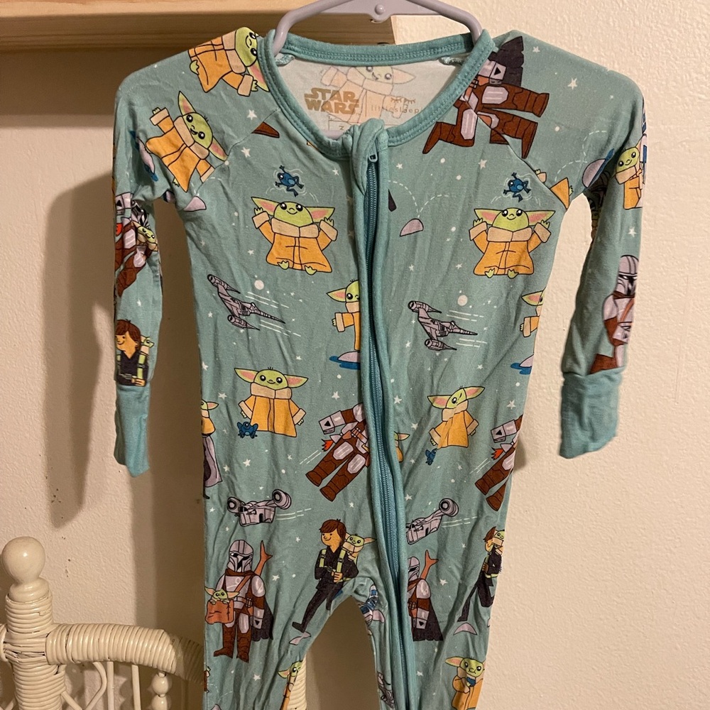 Little sleepies Star Wars zippies